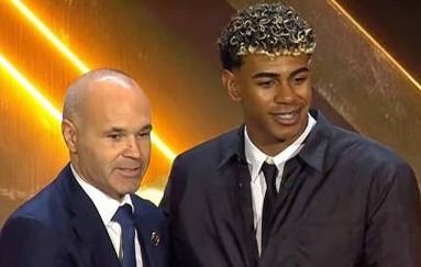 德凯特拉雷：切尔西实力很强，我们必须发挥最佳水平才能取胜