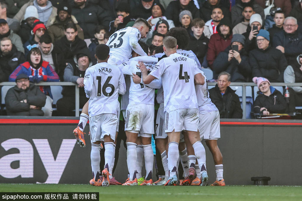 羽毛球——全英公开赛：何济霆／任翔宇无缘男双决赛