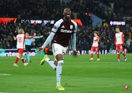 铃木一朗在 2013 年面对红袜击出再见安打，展现了其在洋基队的核心价值